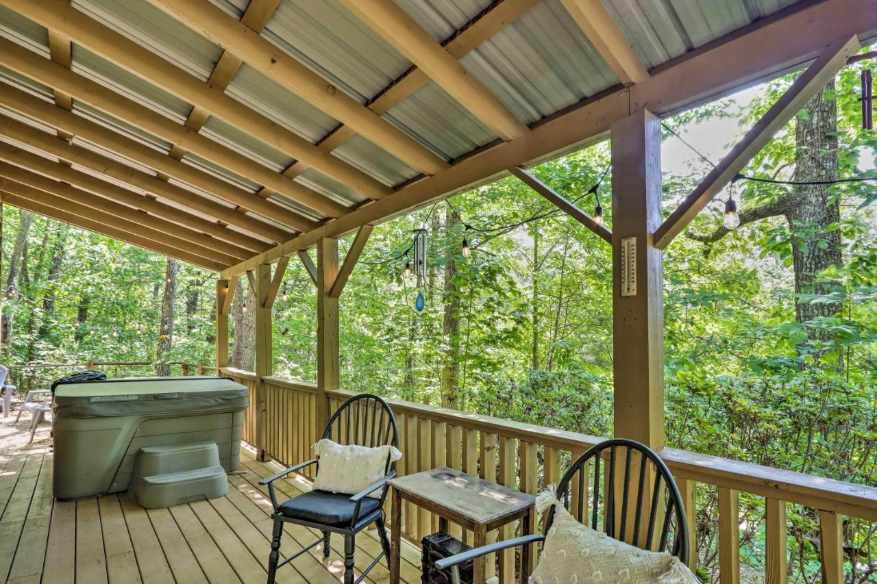 Bumblebee Cottage Murphy Retreat With Hot Tub Salem Exterior photo